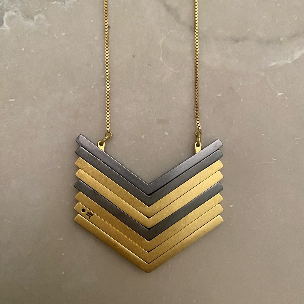 Madewell Arrowstack necklace